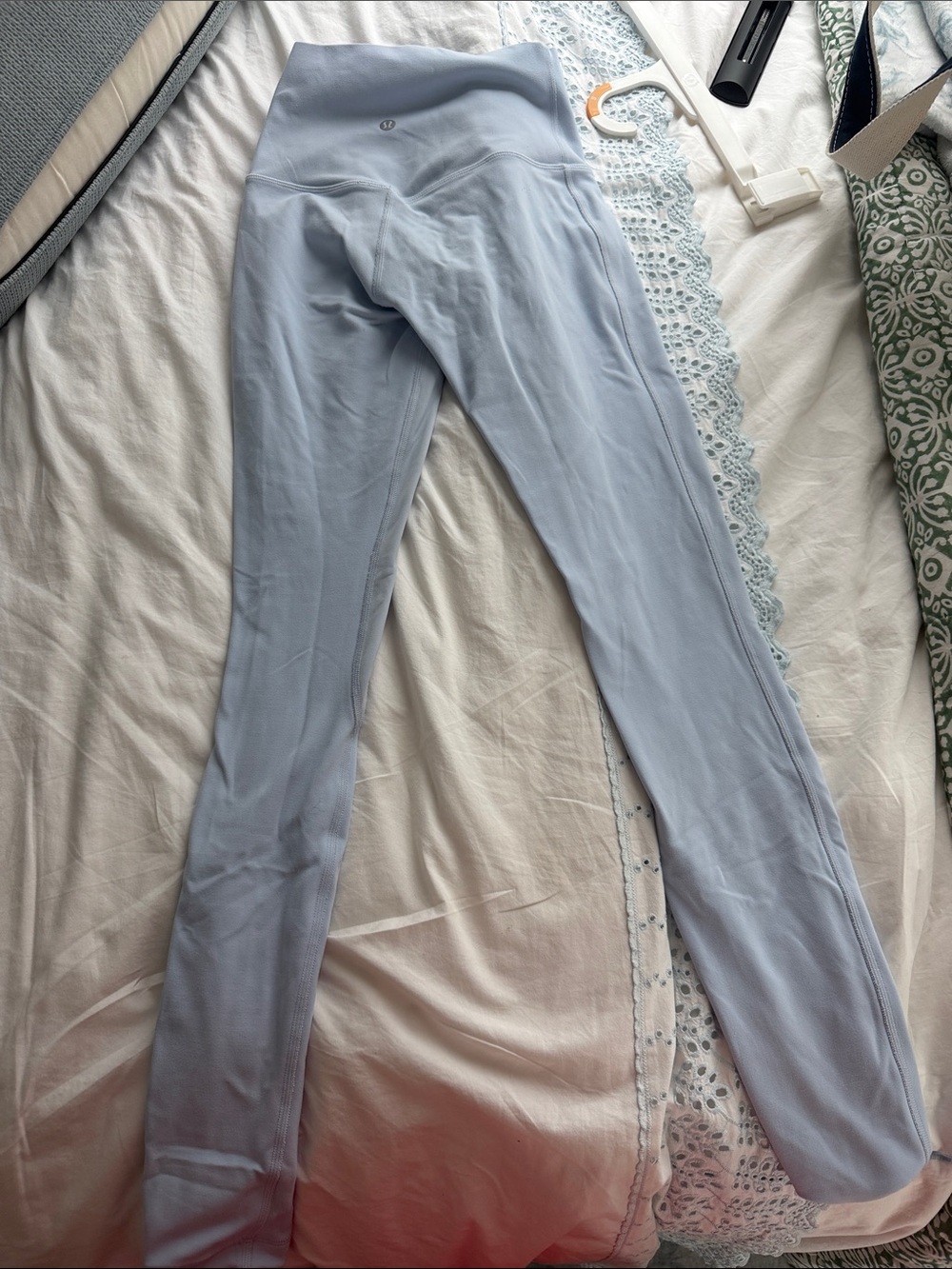 lululemon light purple Leggings